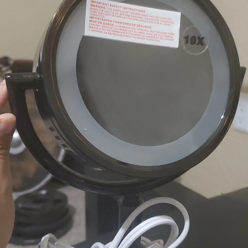 Makeup mirror - Picture 4 of 4
